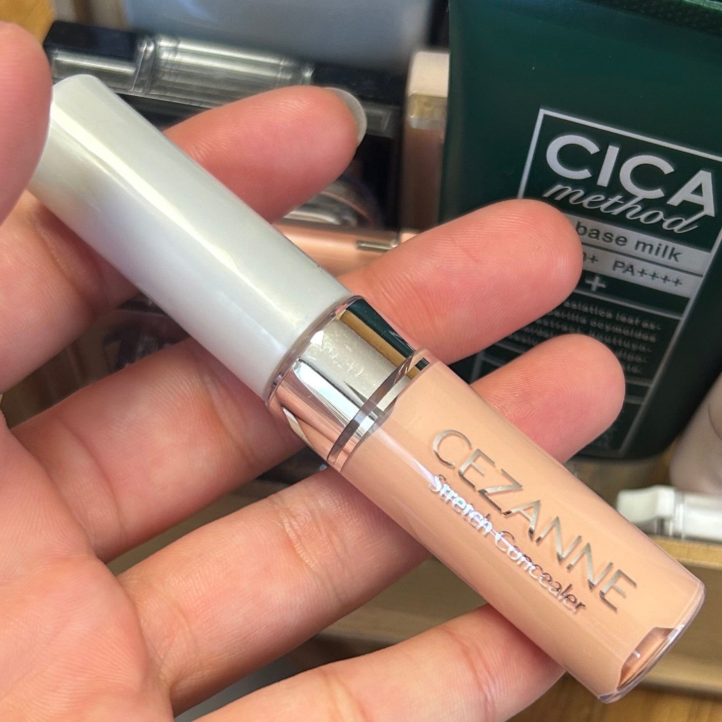 ストレッチコンシーラー/CEZANNE/リキッドコンシーラーを使ったクチコミ(1枚目)