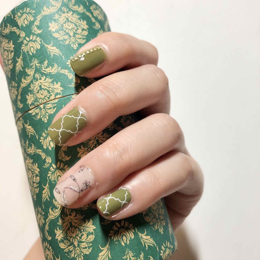 カラフルネイルズ/キャンメイク/マニキュアを使ったクチコミ(2枚目)