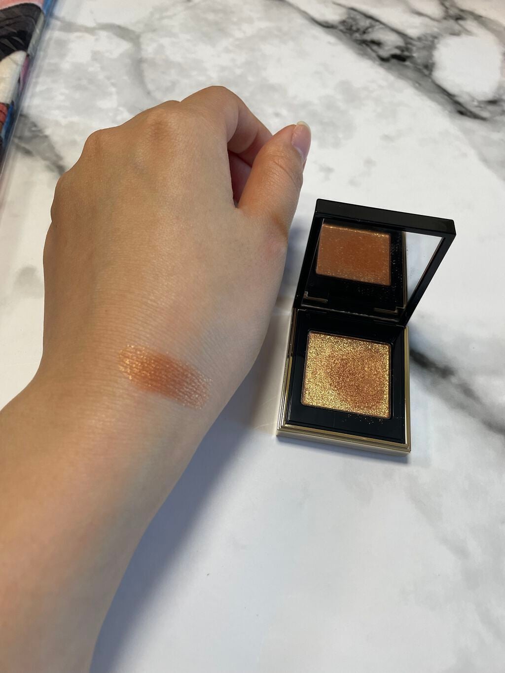 トーン タッチ アイズ/SUQQU/単色アイシャドウを使ったクチコミ(3枚目)