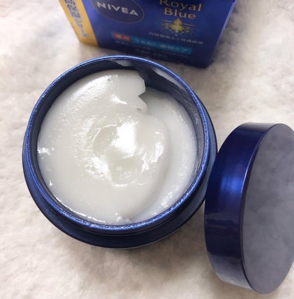 ニベア ロイヤルブルーボディクリーム うるおい密封ケア/ニベア/ボディクリームを使ったクチコミ(2枚目)