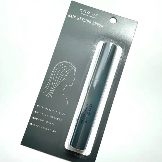 MCヘアスタイリングブラシ/3COINS/ヘアバームを使ったクチコミ（2枚目）