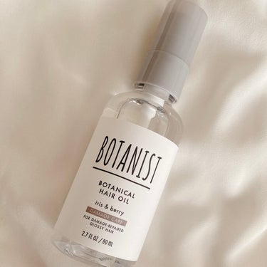 BOTANIST ボタニカルヘアミルク（ダメージケア）のクチコミ「……………………………
BOTANIST
ボタニカルヘアミルク 
ボタニカルヘアオイル
(ダメ.....」（2枚目）