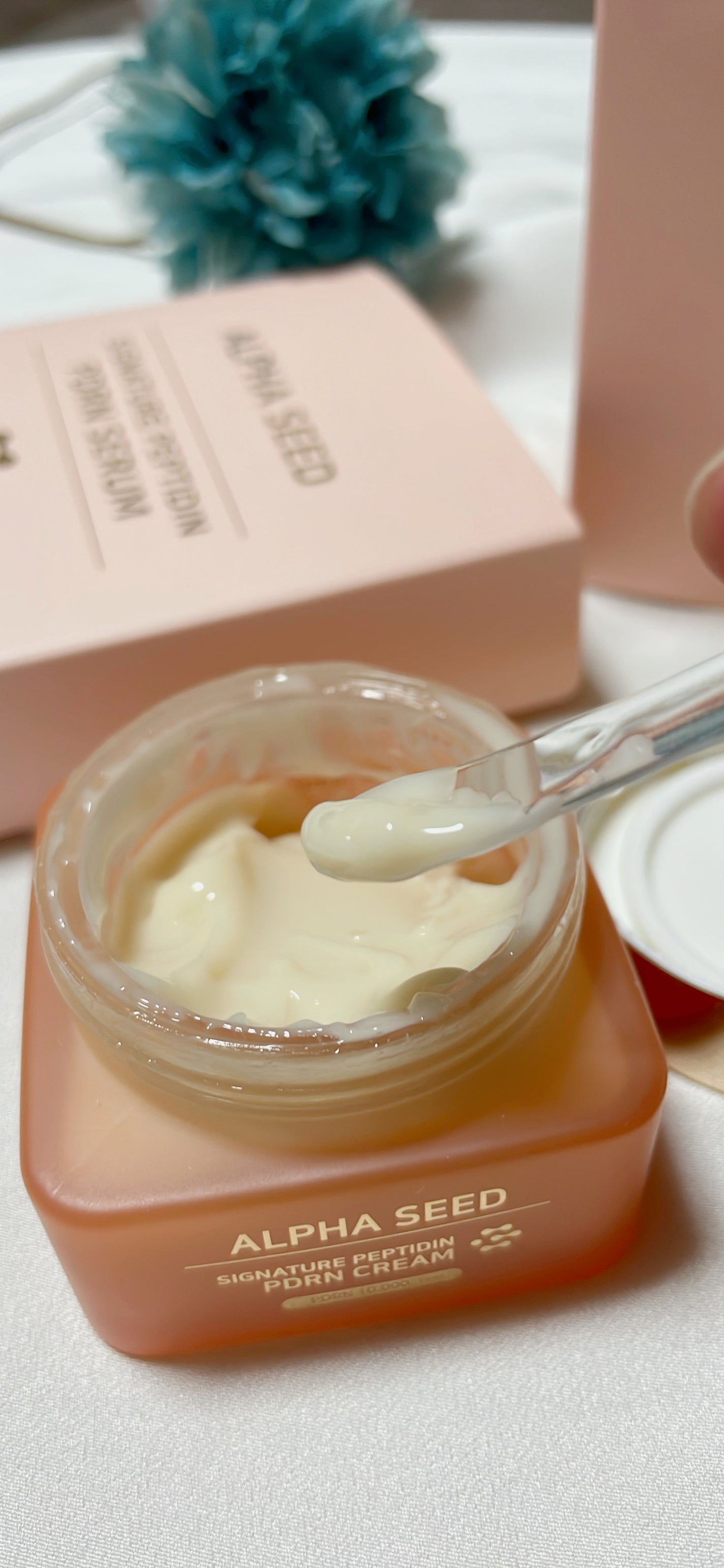 emiri1112 on LIPS 「おうちにいながらエステ級のラグジュアリー感とエイジングケアがで..」(5枚目)