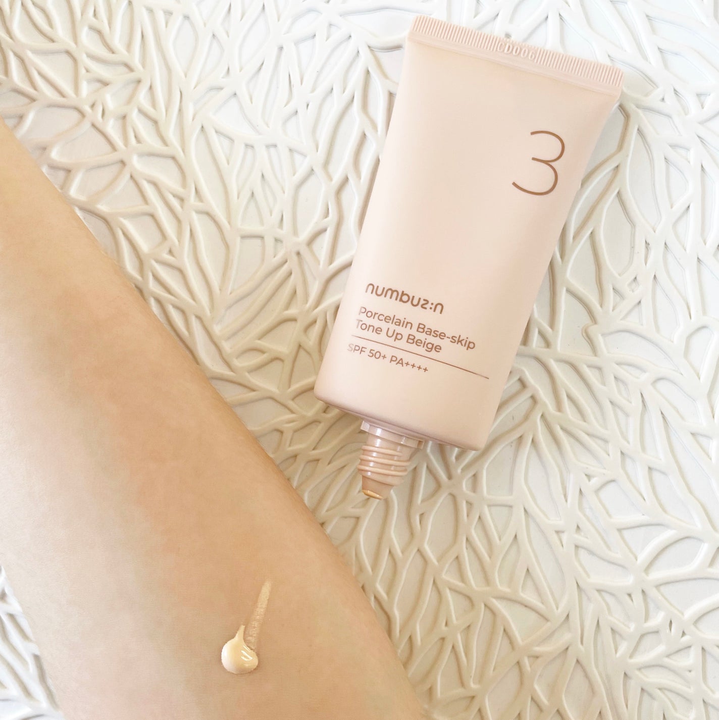 3番 ノーファンデ陶器肌トーンアップクリーム/numbuzin/化粧下地を使ったクチコミ(4枚目)