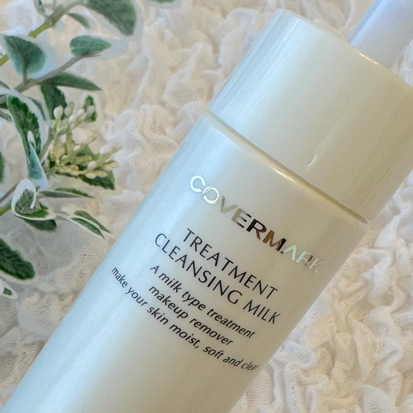 トリートメント クレンジング ミルク/COVERMARK/ミルククレンジングを使ったクチコミ（2枚目）
