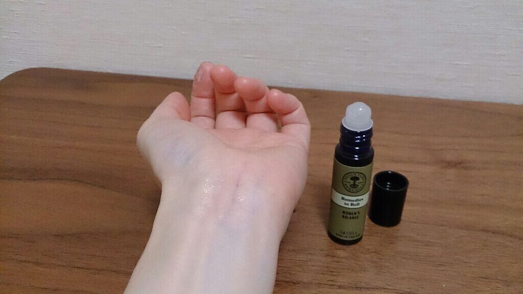 アロマパルス ウーマンズバランス/ニールズヤード レメディーズ/香水(レディース)を使ったクチコミ(2枚目)