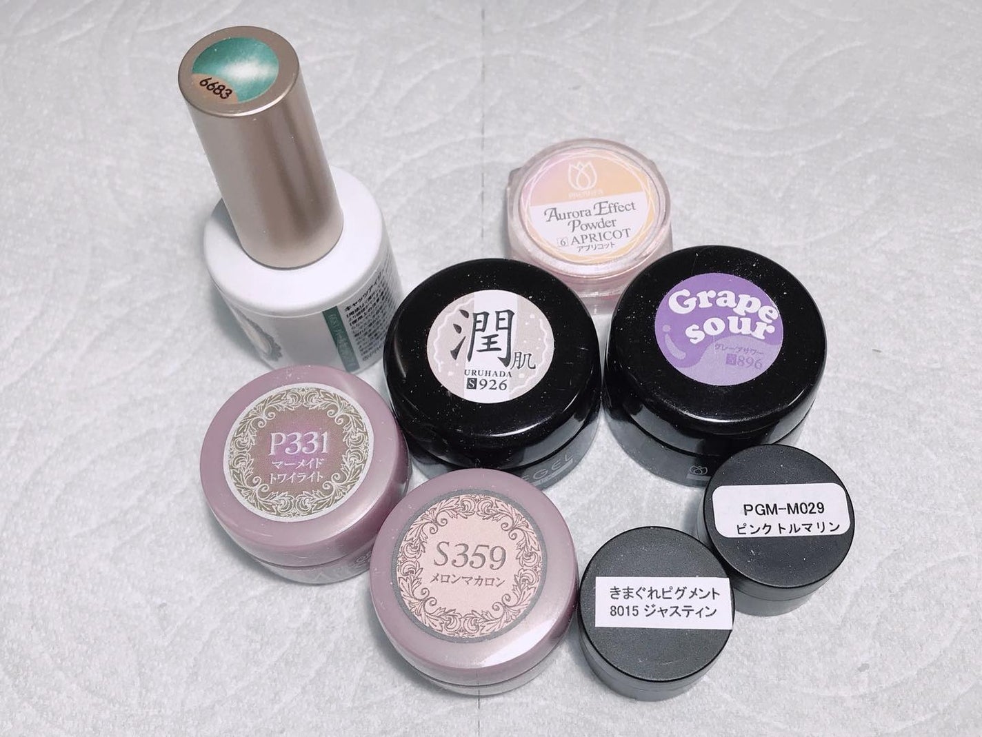 なかやまちえこ on LIPS 「いろんな色と異素材mix.⠀⠀@mypanda.mypanda..」(4枚目)