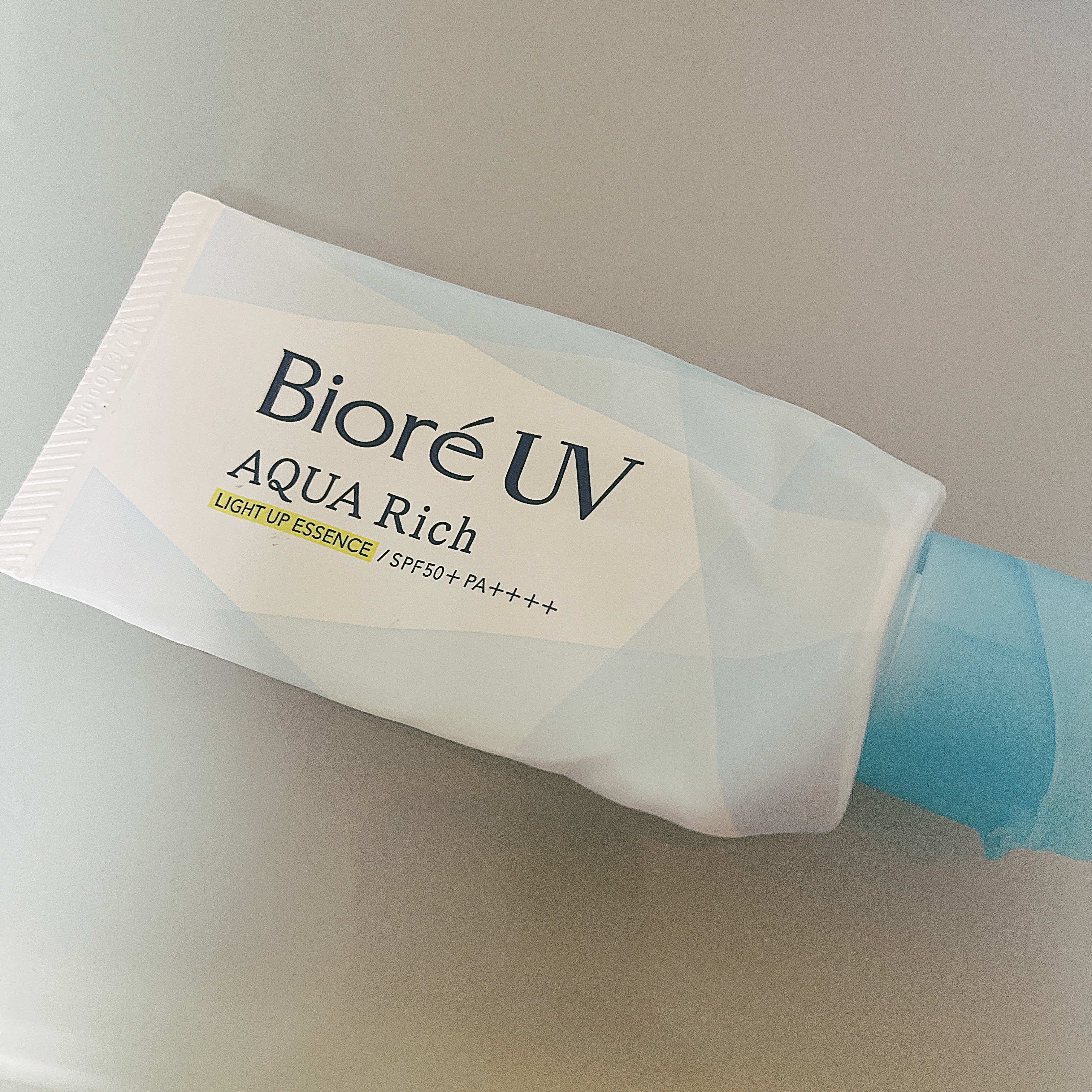 ビオレUV アクアリッチ ライトアップエッセンス/ビオレ/日焼け止めクリームを使ったクチコミ（2枚目）