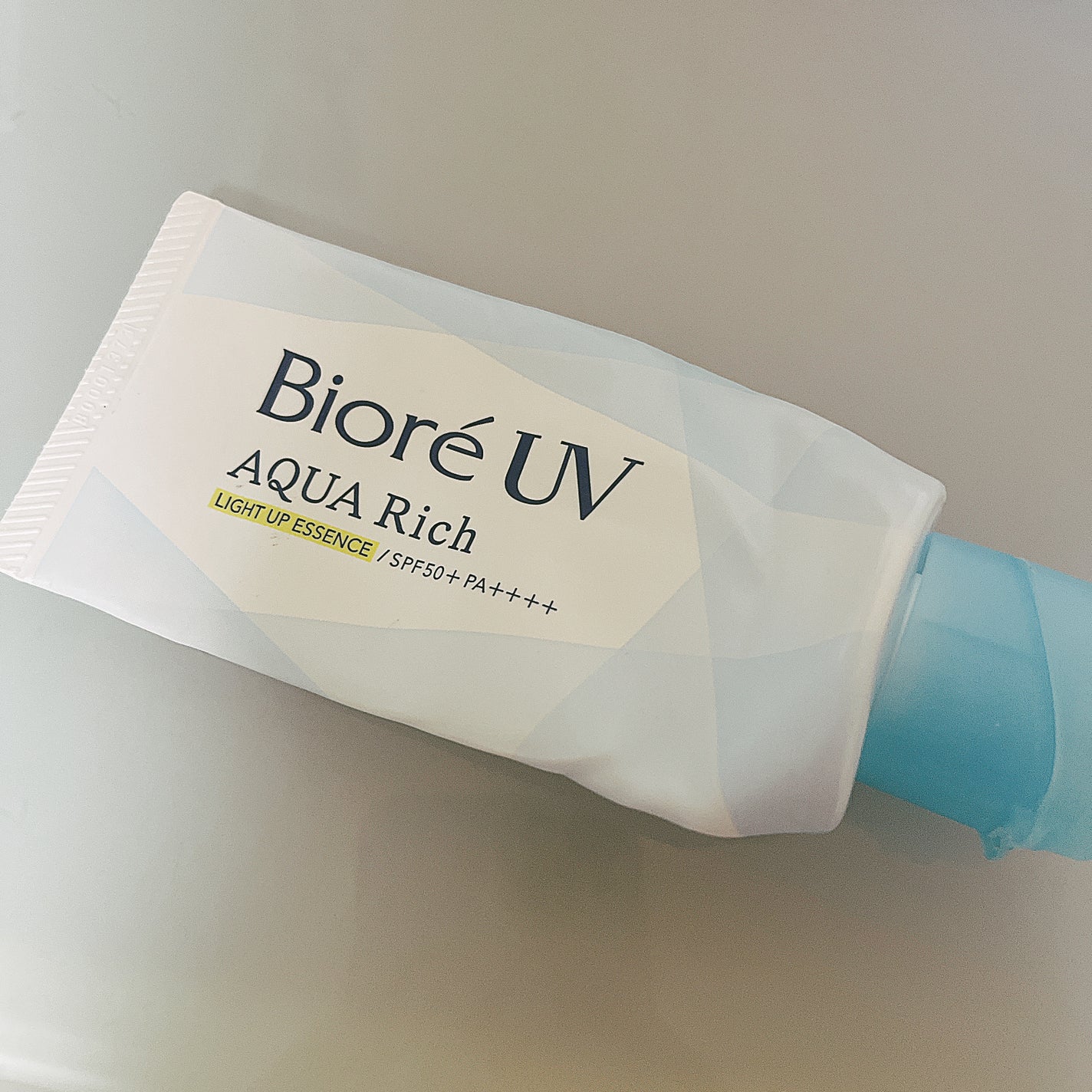 ビオレUV アクアリッチ ライトアップエッセンス/ビオレ/日焼け止めクリームを使ったクチコミ(2枚目)