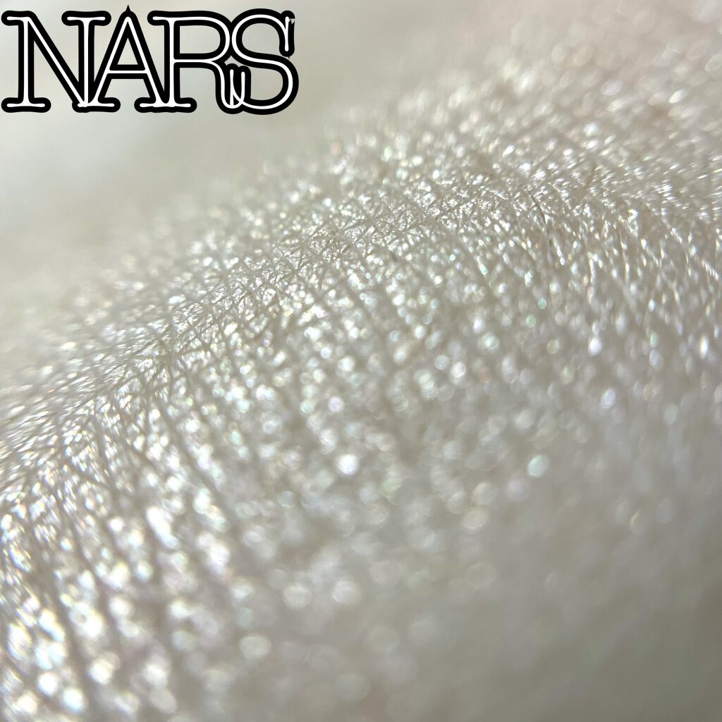 マットラディアンス ベイクドパウダー ハイライト01/ローラ メルシエ/パウダーハイライトを使ったクチコミ(5枚目)