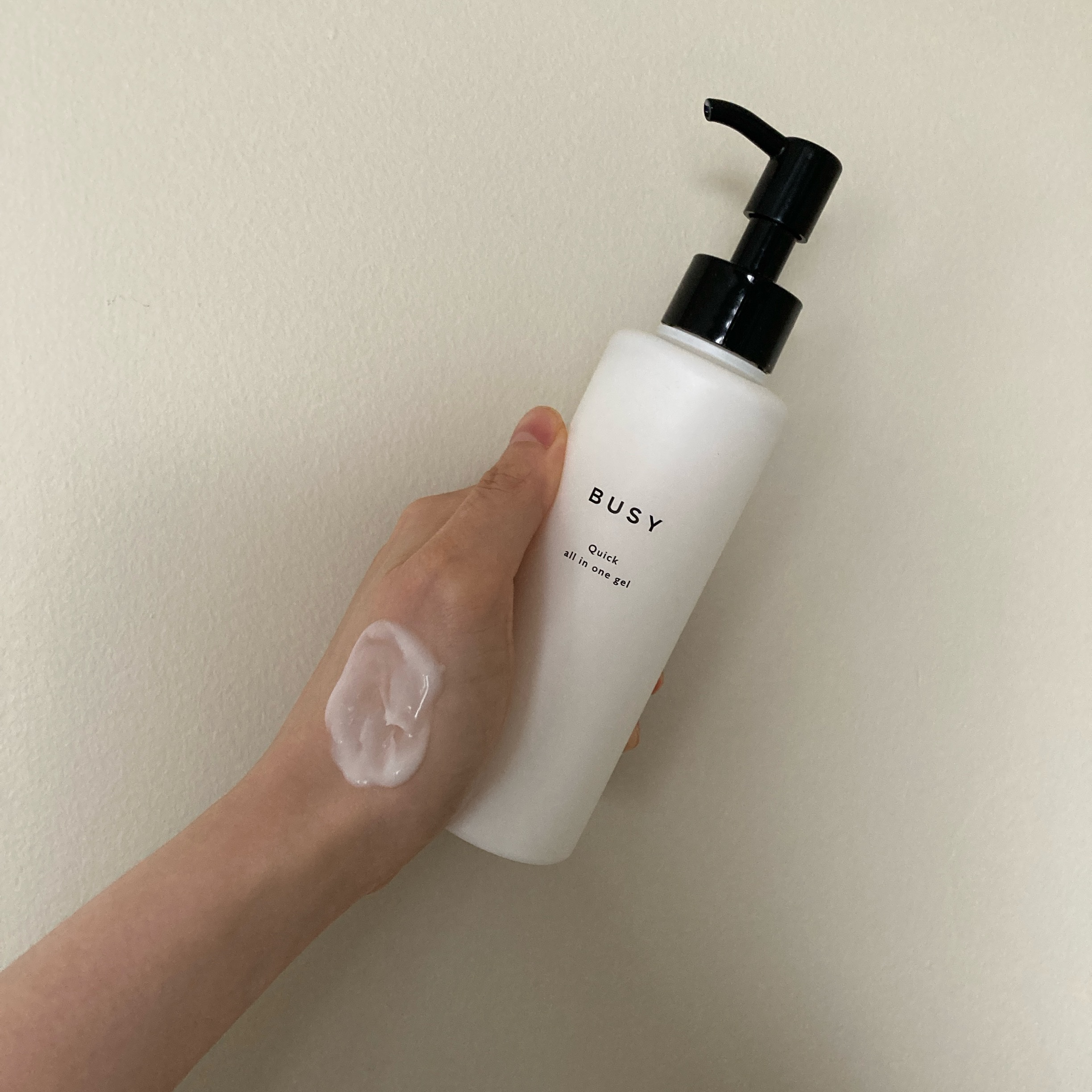 ビジー クイック オールインワンジェル/BUSY/オールインワン化粧品を使ったクチコミ（3枚目）