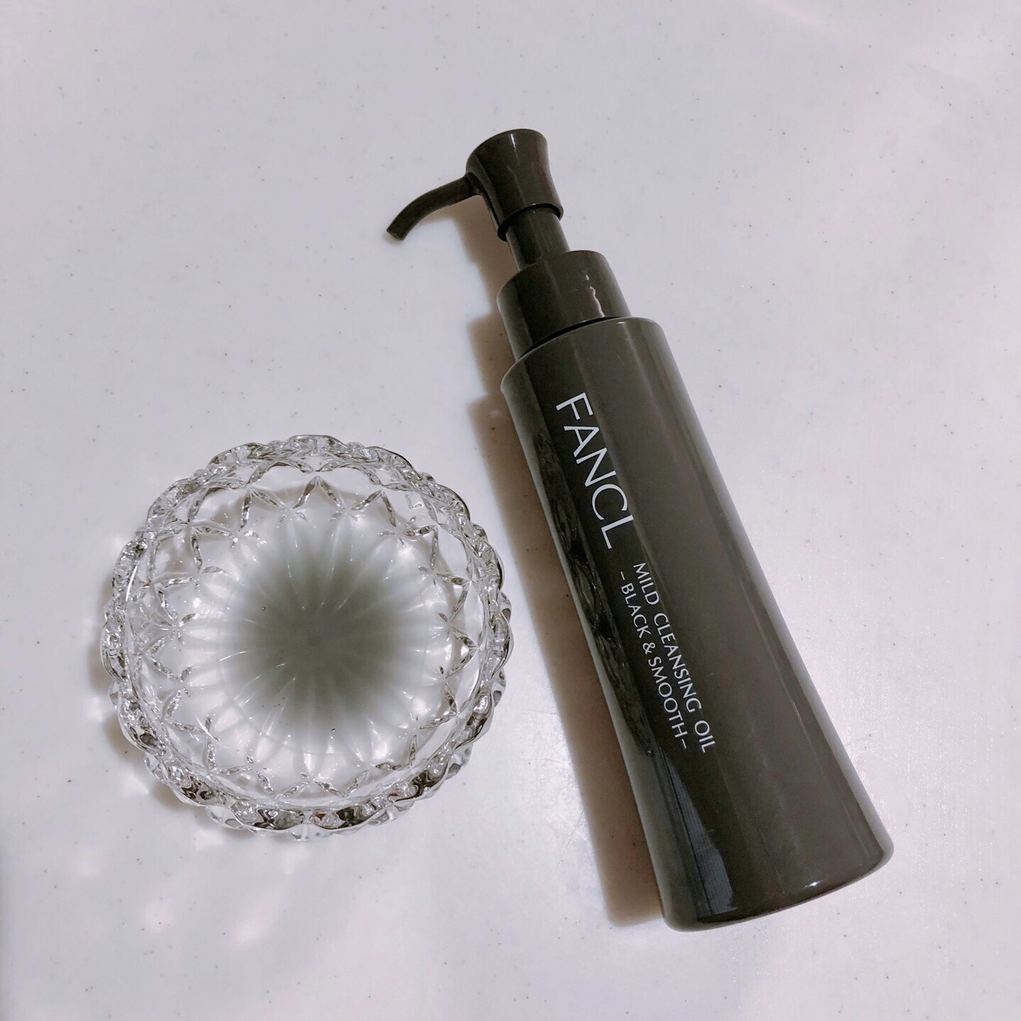 マイルドクレンジング オイル〈ブラック＆スムース〉/ファンケル/オイルクレンジングを使ったクチコミ（2枚目）