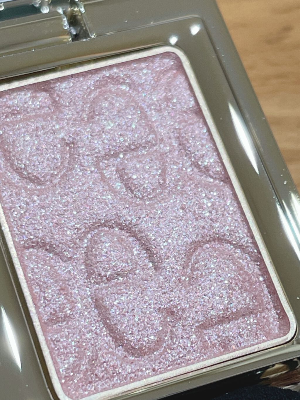 エレガンス アルモニーアイズ 104(限定)/Elégance/アイシャドウパレットを使ったクチコミ（3枚目）