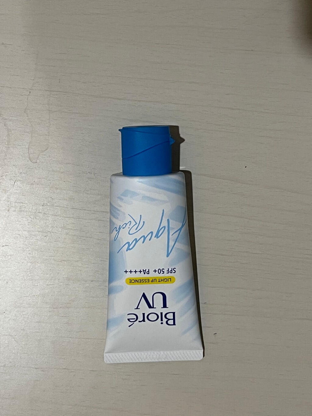 ビオレUV アクアリッチ ライトアップエッセンス/ビオレ/日焼け止めクリームを使ったクチコミ(4枚目)