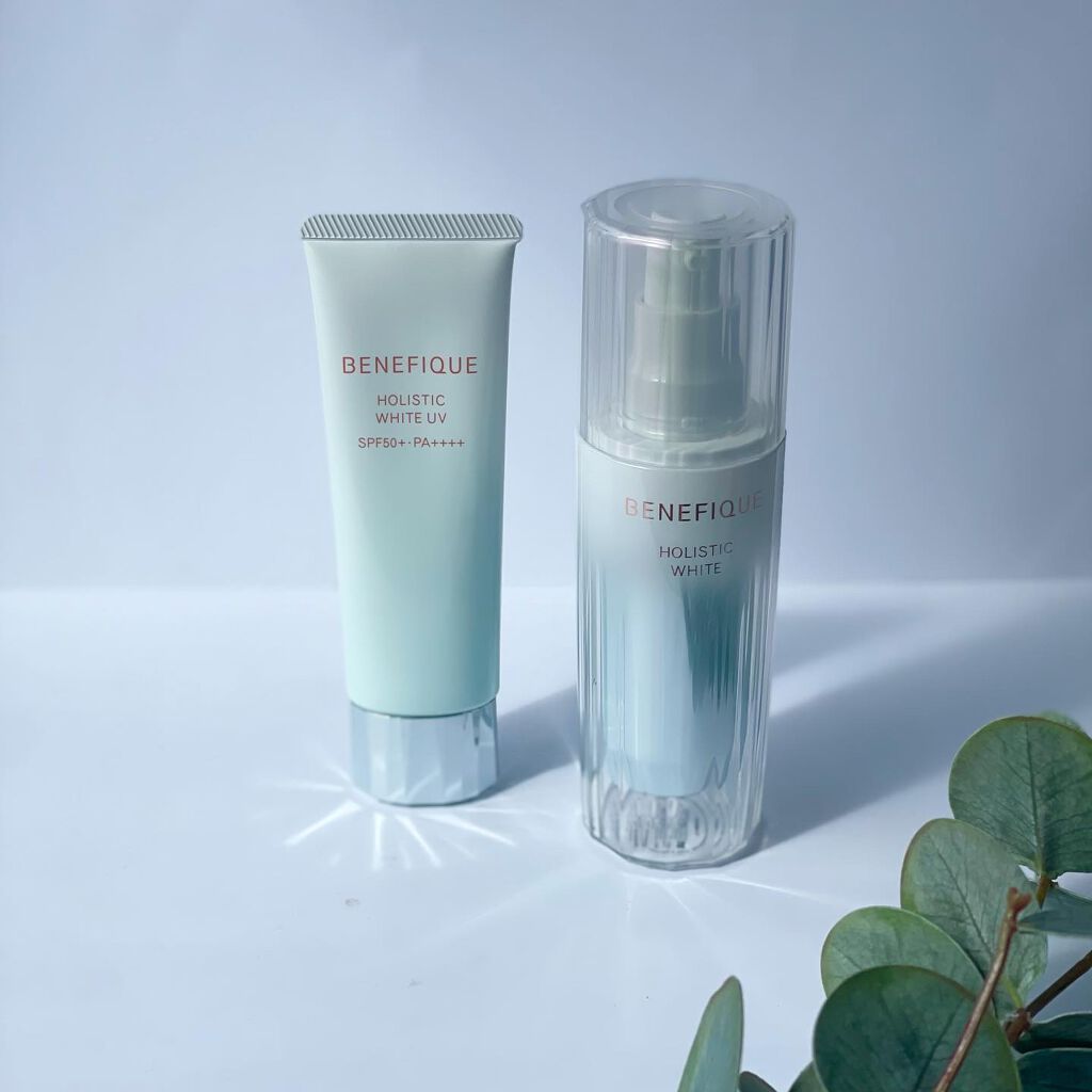 ベネフィークから3月21日に発売された商品♡
⁡
⁡
⁡
⁡
⁡
▶︎ベネフィーク ホリスティックホワイト(医薬部外品)‬ 美白*1美容液
▶︎ベネフィーク ホリスティックホワイトUV(医薬部外品) 日中用美白*1美容液
⁡
⁡
⁡
⁡
⁡