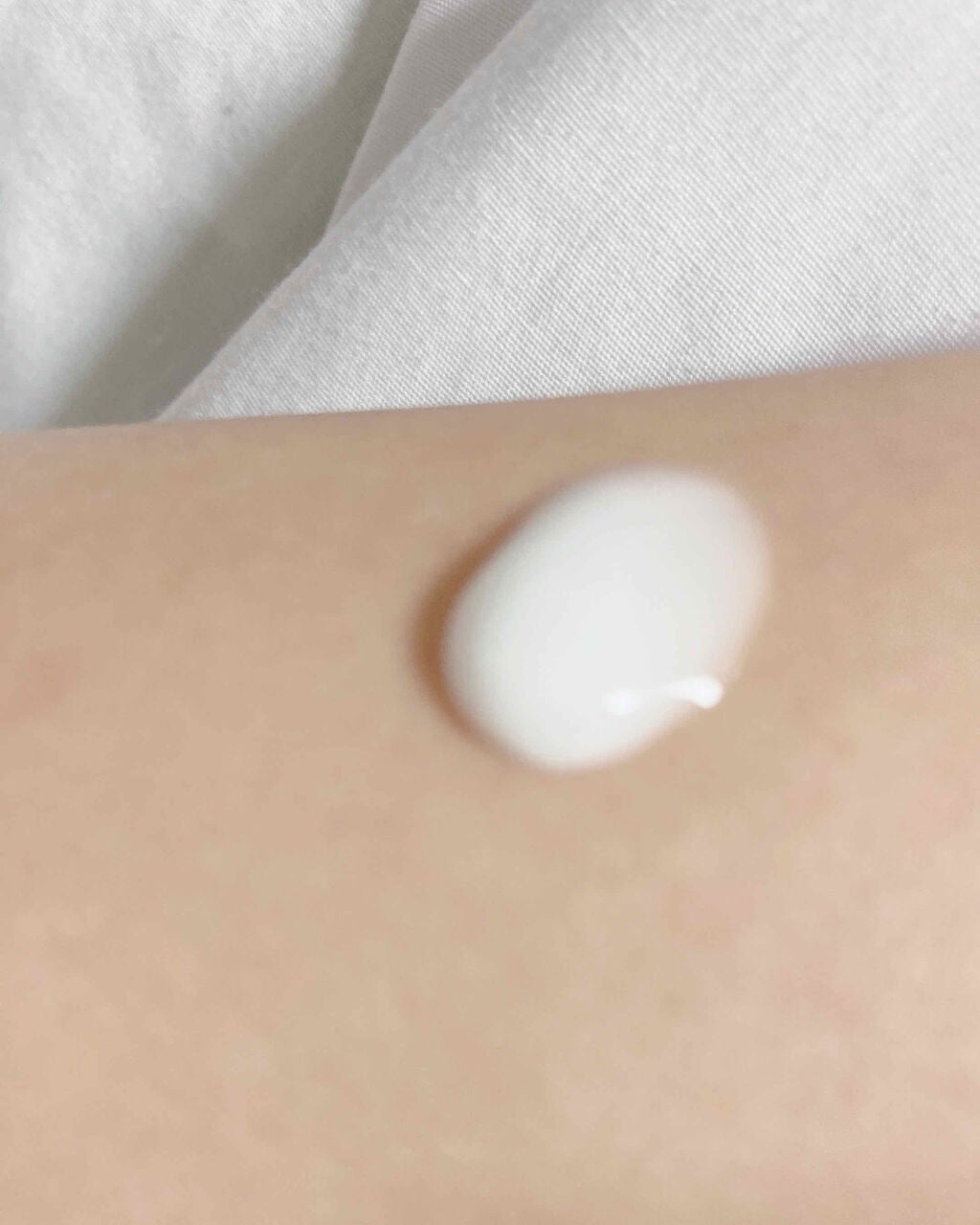 ハトムギ保湿ジェル(ナチュリエ スキンコンディショニングジェル)/ナチュリエ/美容液を使ったクチコミ(2枚目)