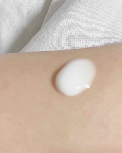 ããã ã®ä¿æ¹¿ãžã§ã«(ããã¥ãªãš ã¹ãã³ã³ã³ãã£ã·ã§ãã³ã°ãžã§ã«)/ããã¥ãªãš/çŸå®¹æ¶²ã䜿ã£ãã¯ãã³ãïŒ2æç®ïŒ