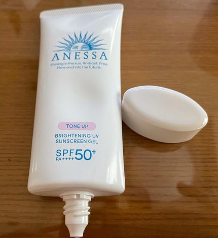 ブライトニングUV ジェル/アネッサ/化粧下地を使ったクチコミ(4枚目)