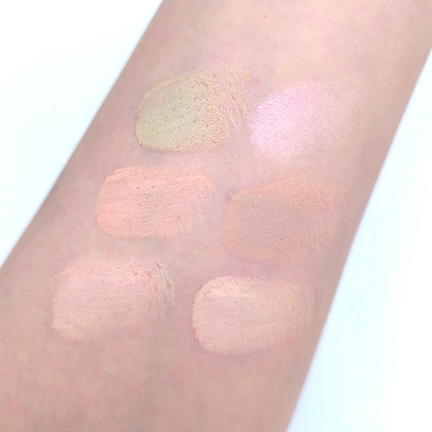 デザイニングマルチパレット/ABOUT TONE/パレットコンシーラーを使ったクチコミ(2枚目)