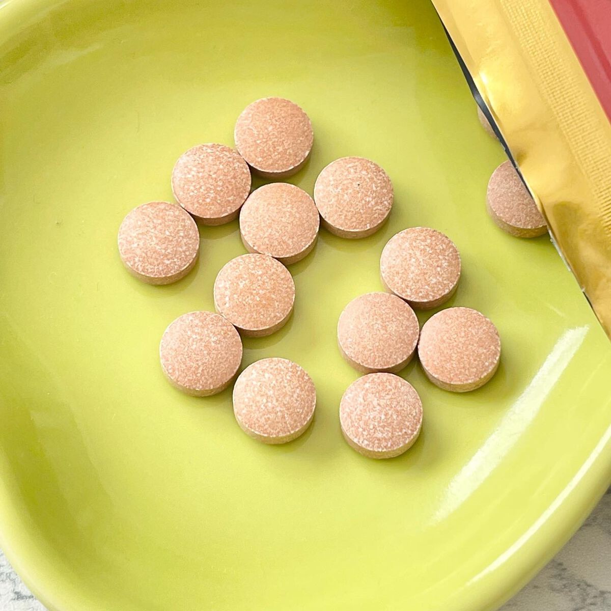 ibuharumaman on LIPS 「肥満気味の方のウエストサイズの減少をサポート‼️アップルシェイ..」(3枚目)