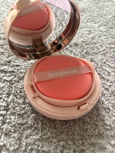 jenny house ウルトラフィットセラムクッションのクチコミ「jennyhouseのクッションファンデーション。 

お色は、23 NATURAL TONE.....」（1枚目）