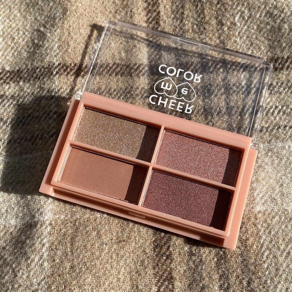 CHEER me COLOR アイシャドウ/セリア/アイシャドウパレットを使ったクチコミ（3枚目）