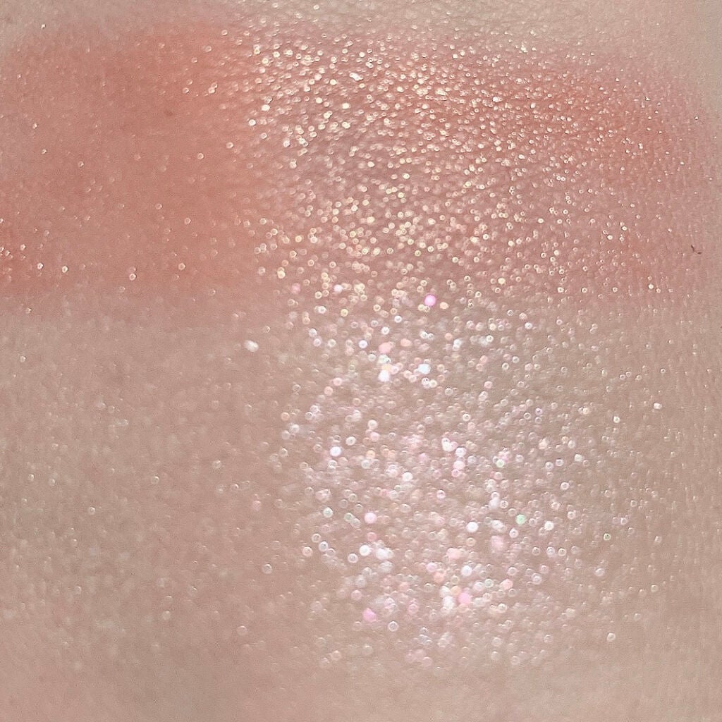 エレクトリックショックアイズ /KATE/アイシャドウパレットを使ったクチコミ(4枚目)