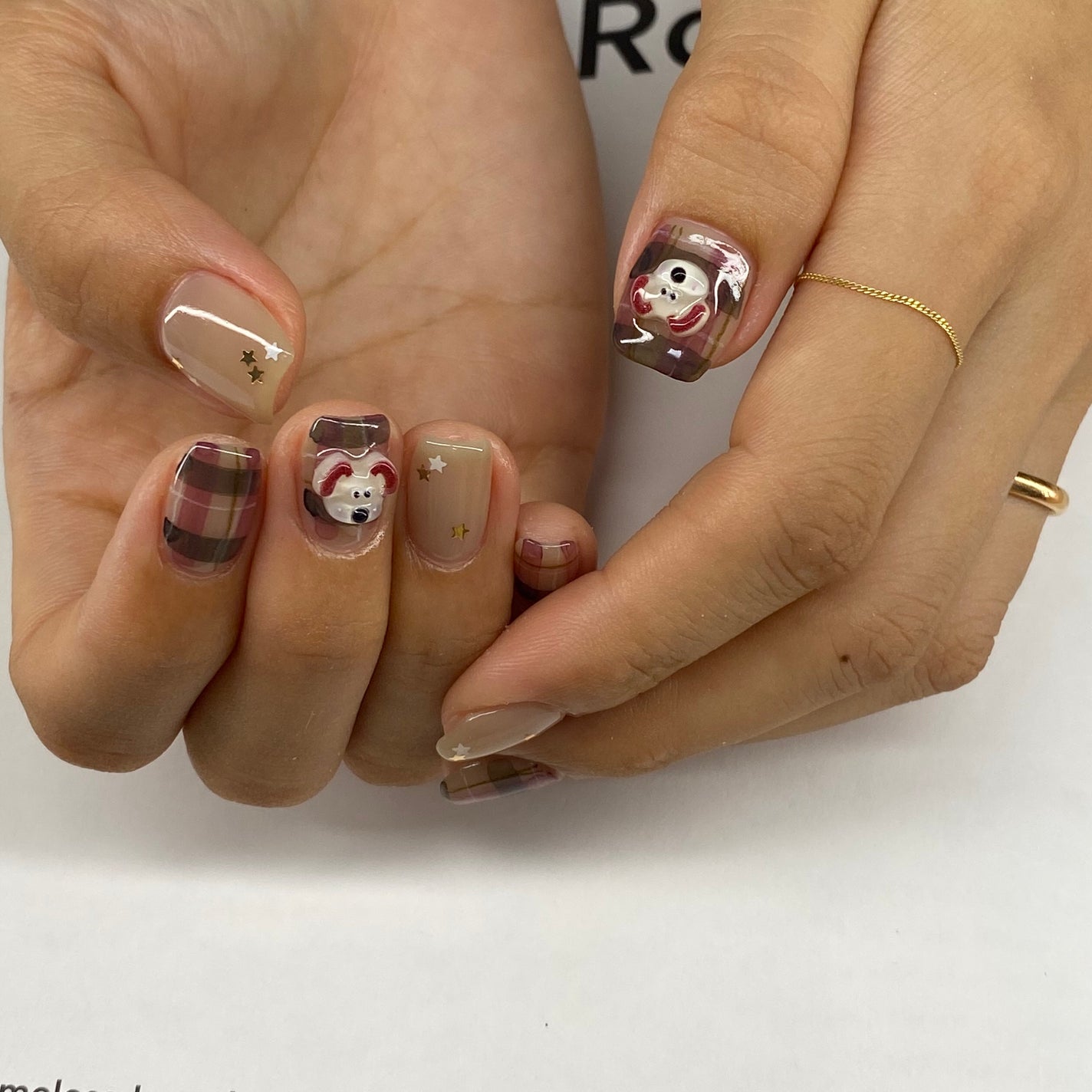 夏美🍉フォロバ on LIPS 「【インク2色、えんぴつ2色でつくる簡単チェック柄ネイル🍁🍃】チ..」(4枚目)