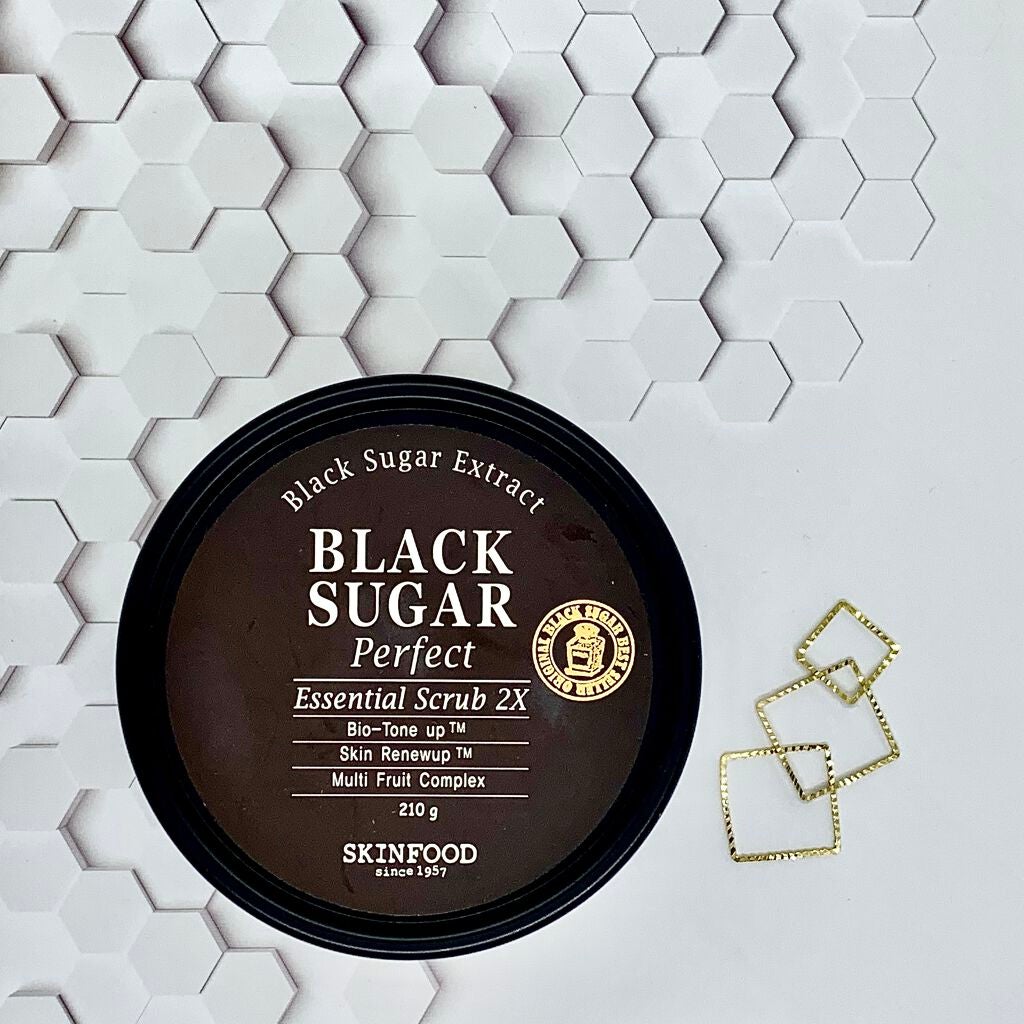 ブラックシュガー パーフェクト エッセンシャル スクラブ2X/SKINFOOD/洗い流すパック・マスクを使ったクチコミ(1枚目)