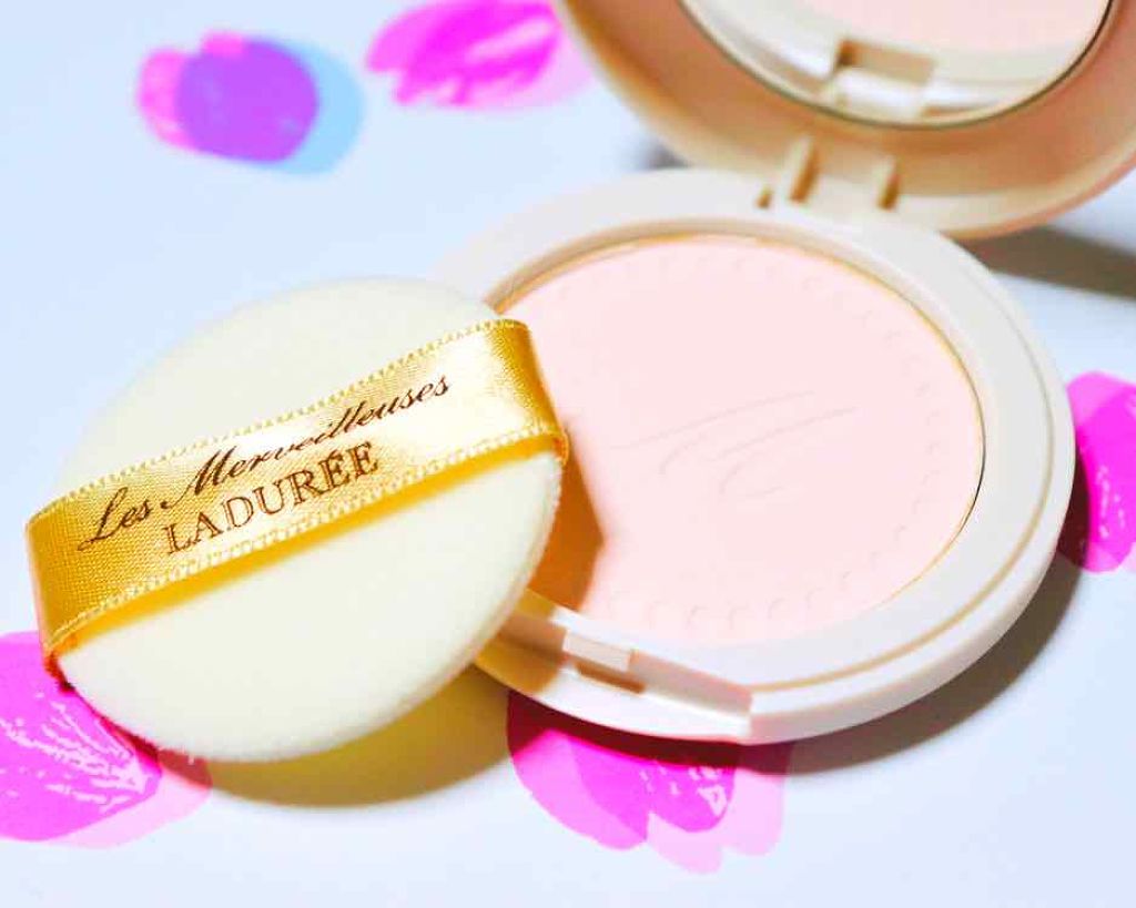 プレスト パウダー/レ・メルヴェイユーズ ラデュレ/プレストパウダーを使ったクチコミ(1枚目)