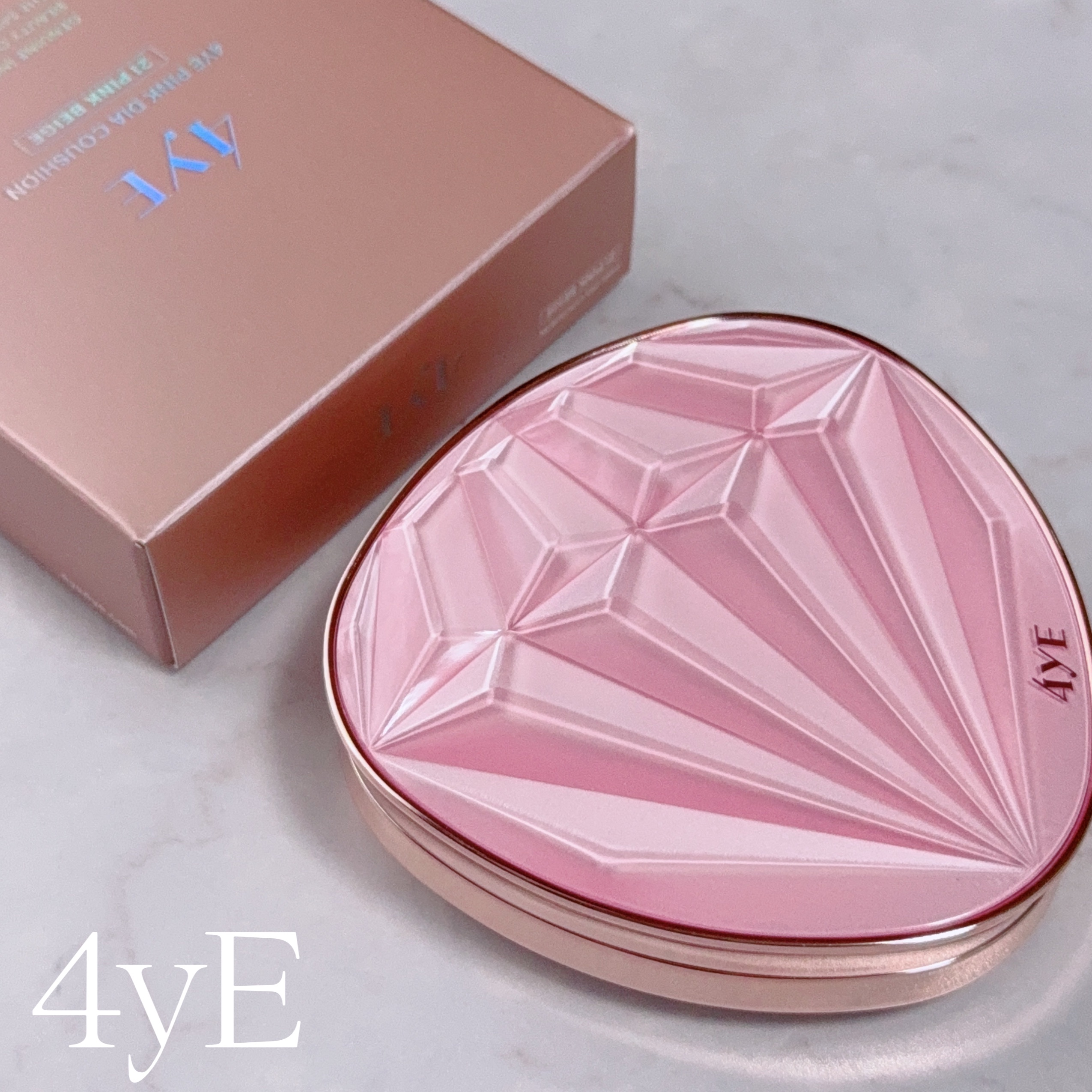 ピンクダイヤクッション/4YE/クッションファンデーションを使ったクチコミ（1枚目）