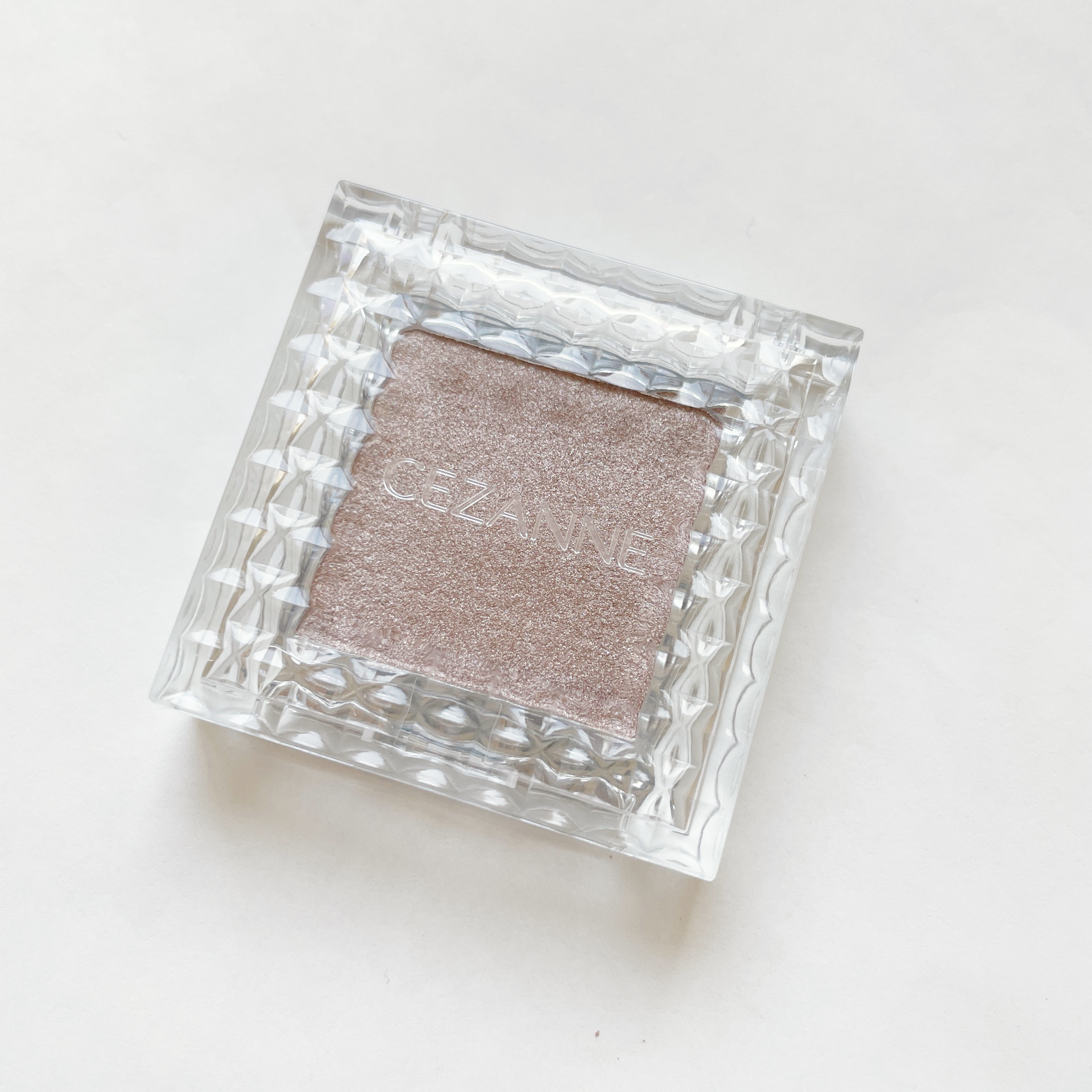 シングルカラーアイシャドウ/CEZANNE/単色アイシャドウを使ったクチコミ（3枚目）