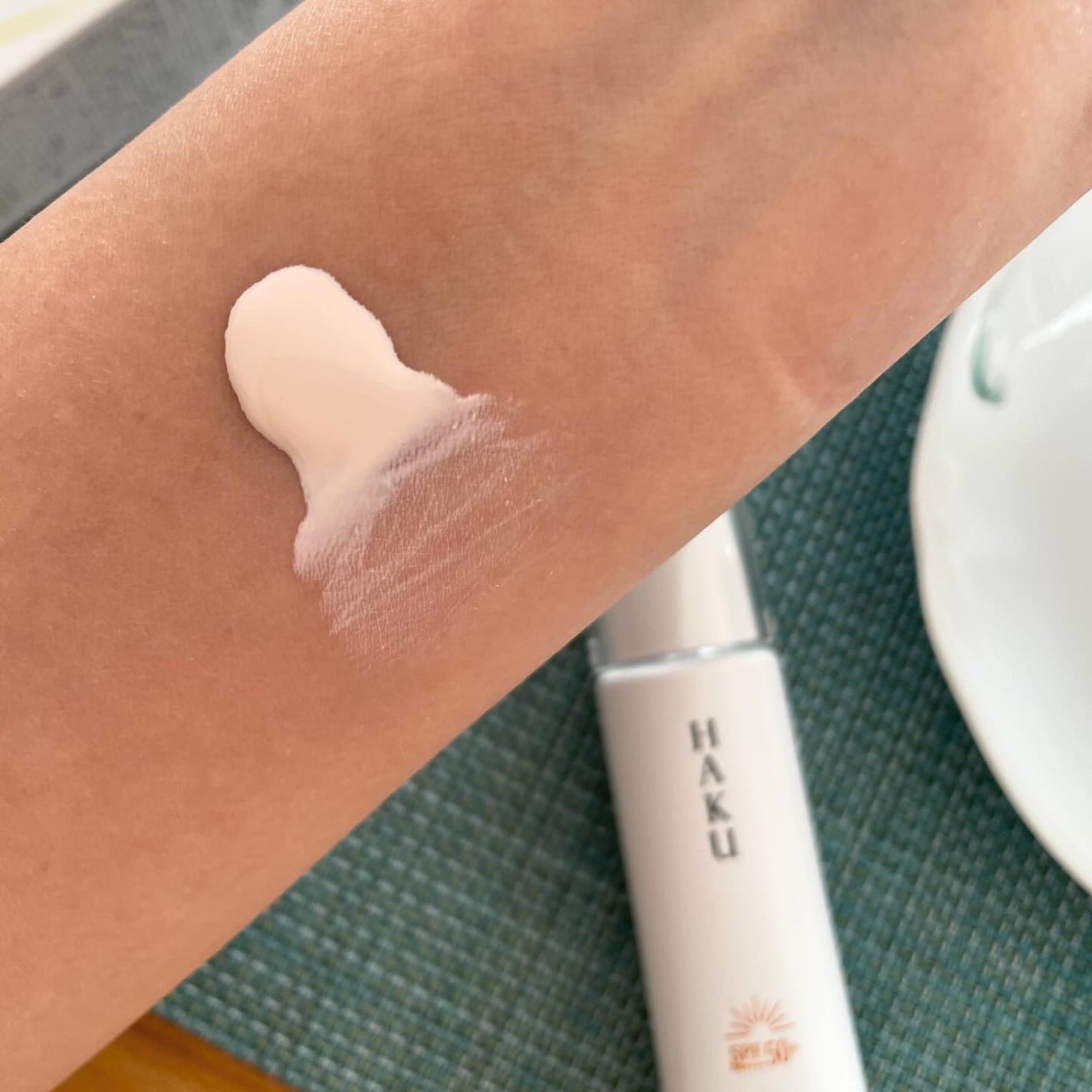 薬用 日中美白美容液/HAKU/美容液を使ったクチコミ(5枚目)