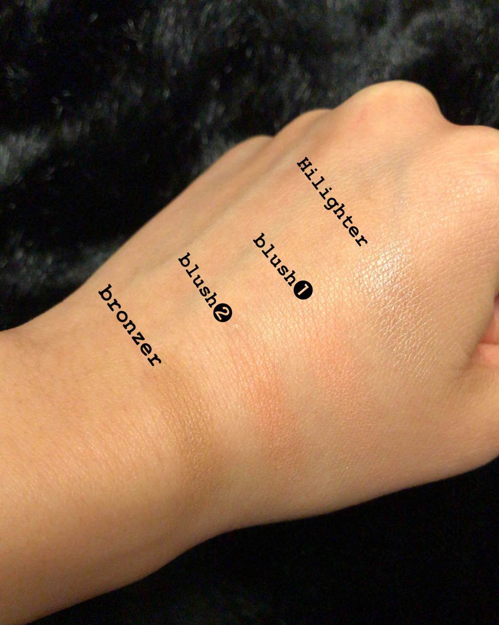 トータルフェイスパレット/e.l.f. Cosmetics/パウダーチークを使ったクチコミ(3枚目)