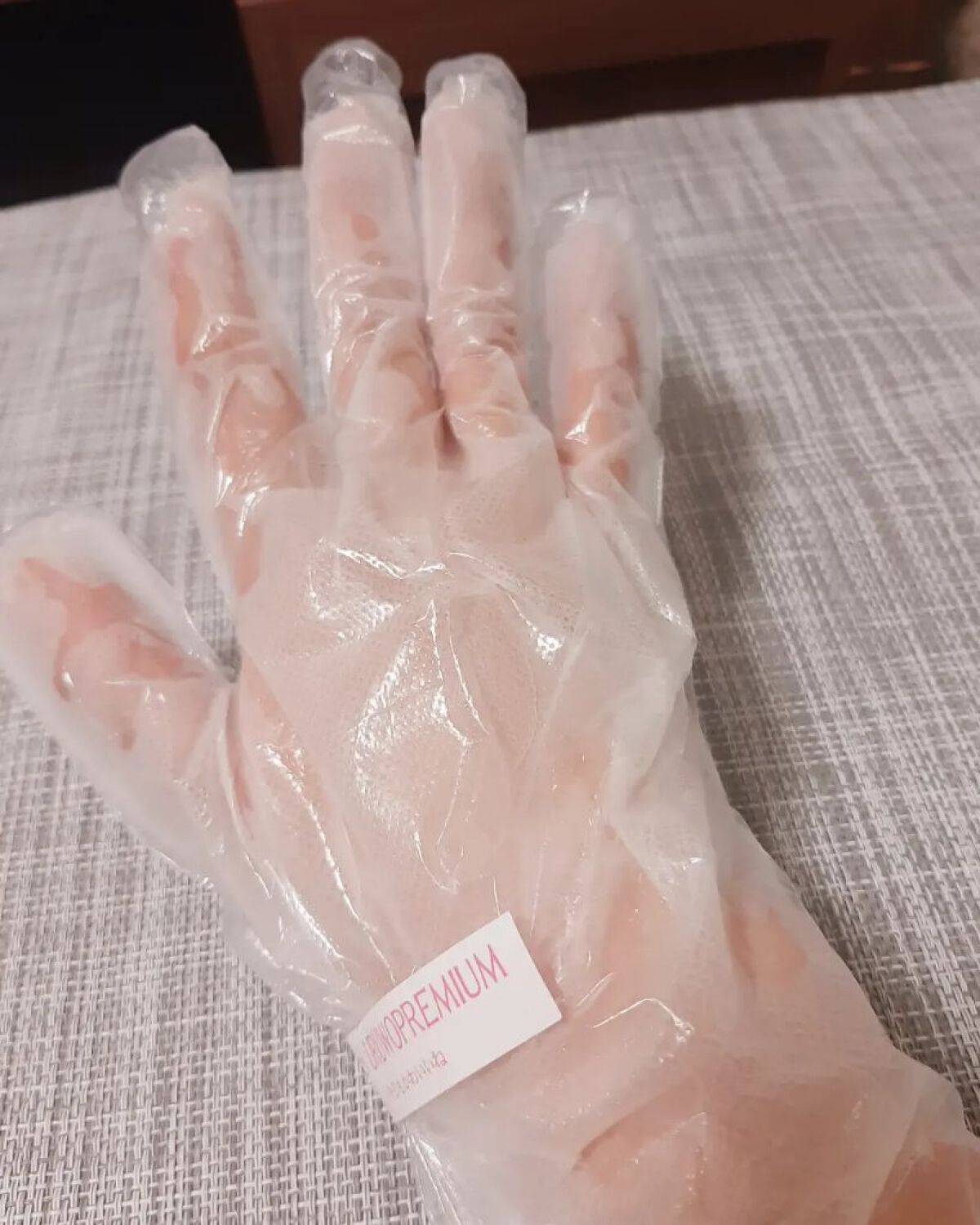 ウルオイートプレミアム モイスチャーハンドマスクP/EBiS化粧品/ハンドクリームを使ったクチコミ（2枚目）