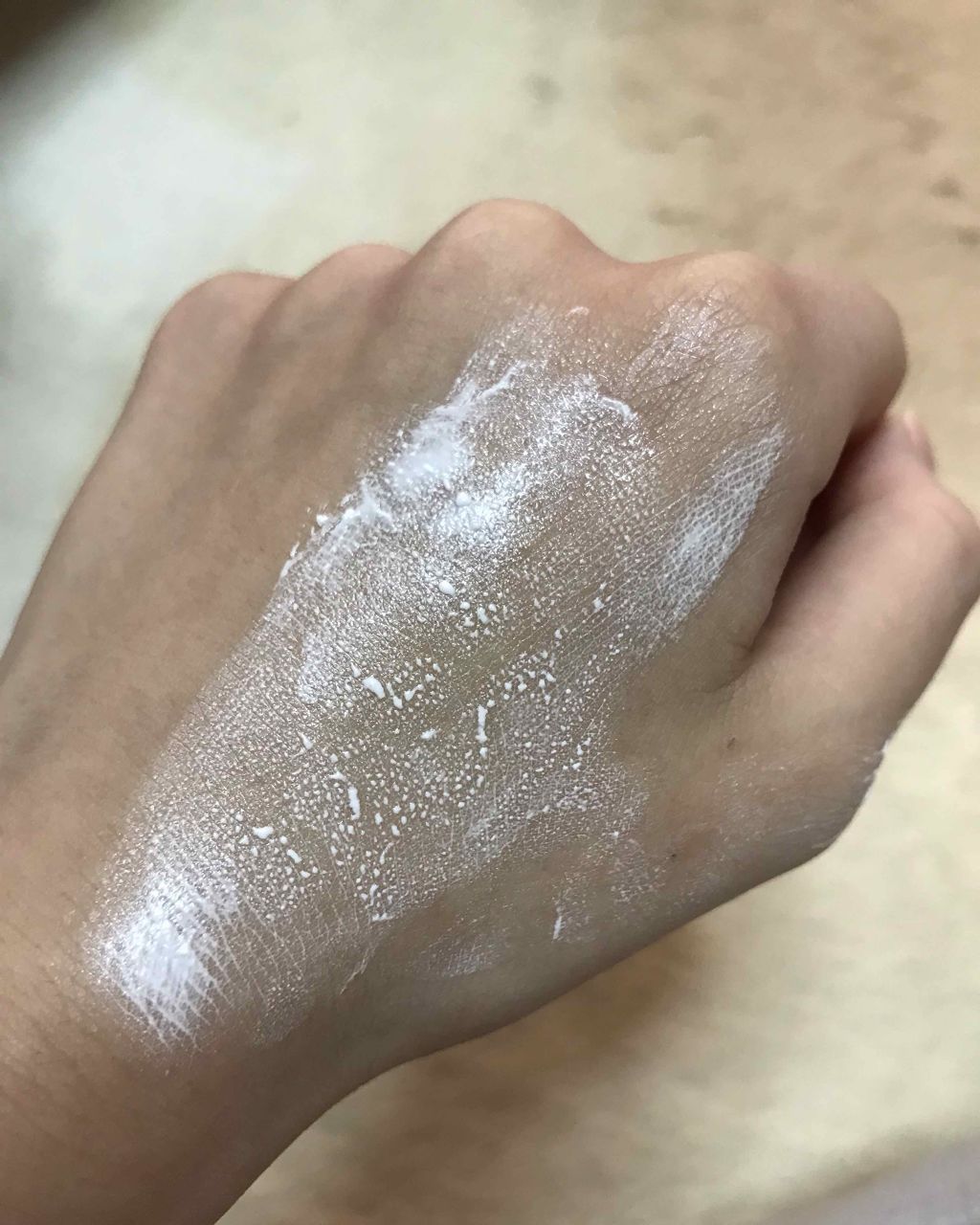 WHITE WHIPPING CREAM(ウユクリーム)/G9SKIN/化粧下地を使ったクチコミ(3枚目)