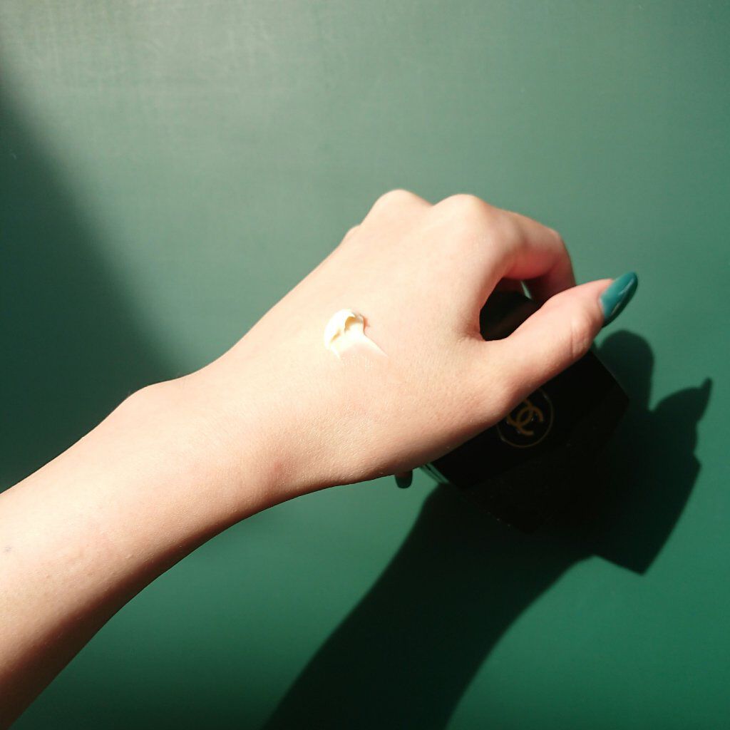 サブリマージュ ラ クレーム N/CHANEL/フェイスクリームを使ったクチコミ(4枚目)