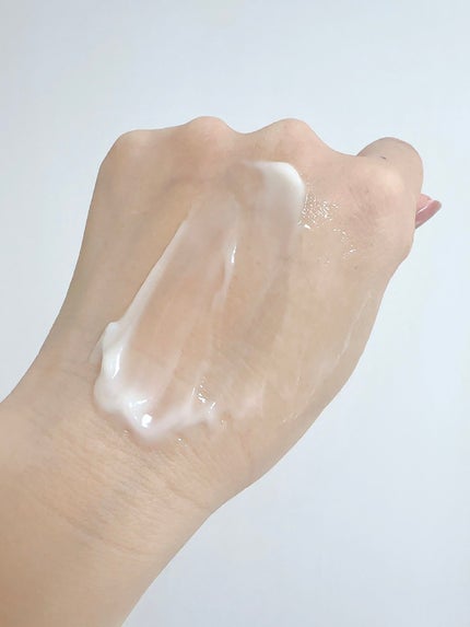 *みぃこ* on LIPS 「ニキビ跡やシミが気になるお肌に🙌---------------..」(4枚目)