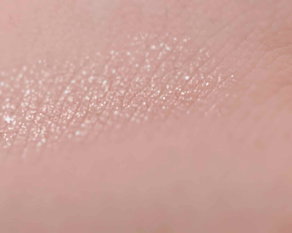 シングルカラーアイシャドウ/CEZANNE/単色アイシャドウを使ったクチコミ(3枚目)