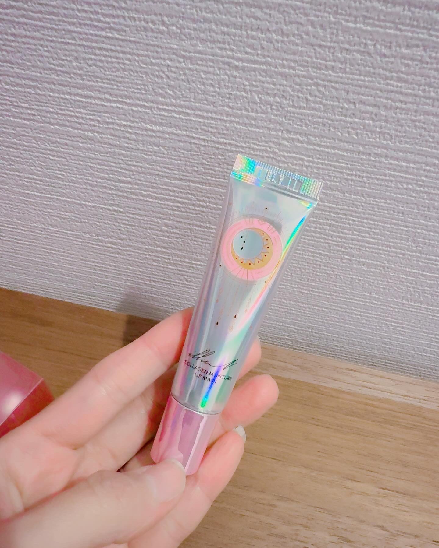 イリュン コラーゲンモイスチャーリップマスク/illuN/リップマスクを使ったクチコミ（2枚目）