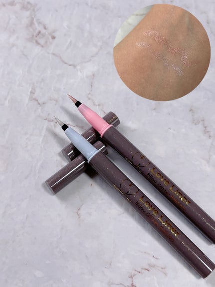 リキッドアイライナー ビジューグリッターエディション/ラブ・ライナー/リキッドアイライナーを使ったクチコミ(1枚目)