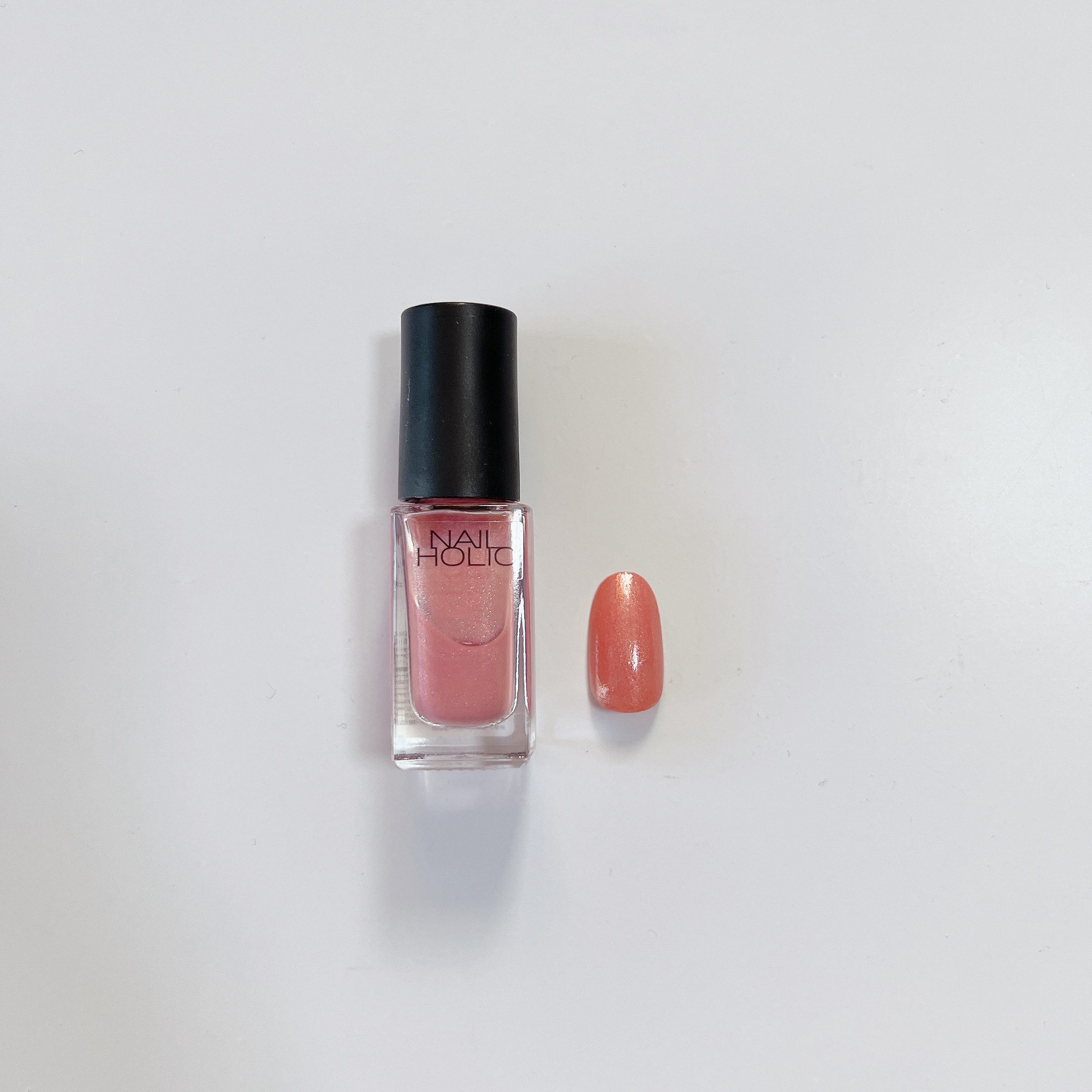 ネイルホリック PK804/ネイルホリック/マニキュアを使ったクチコミ（1枚目）