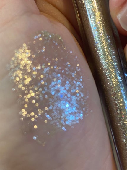 グリッターリキッドアイシャドウ/aZTK/リキッドアイシャドウを使ったクチコミ(5枚目)