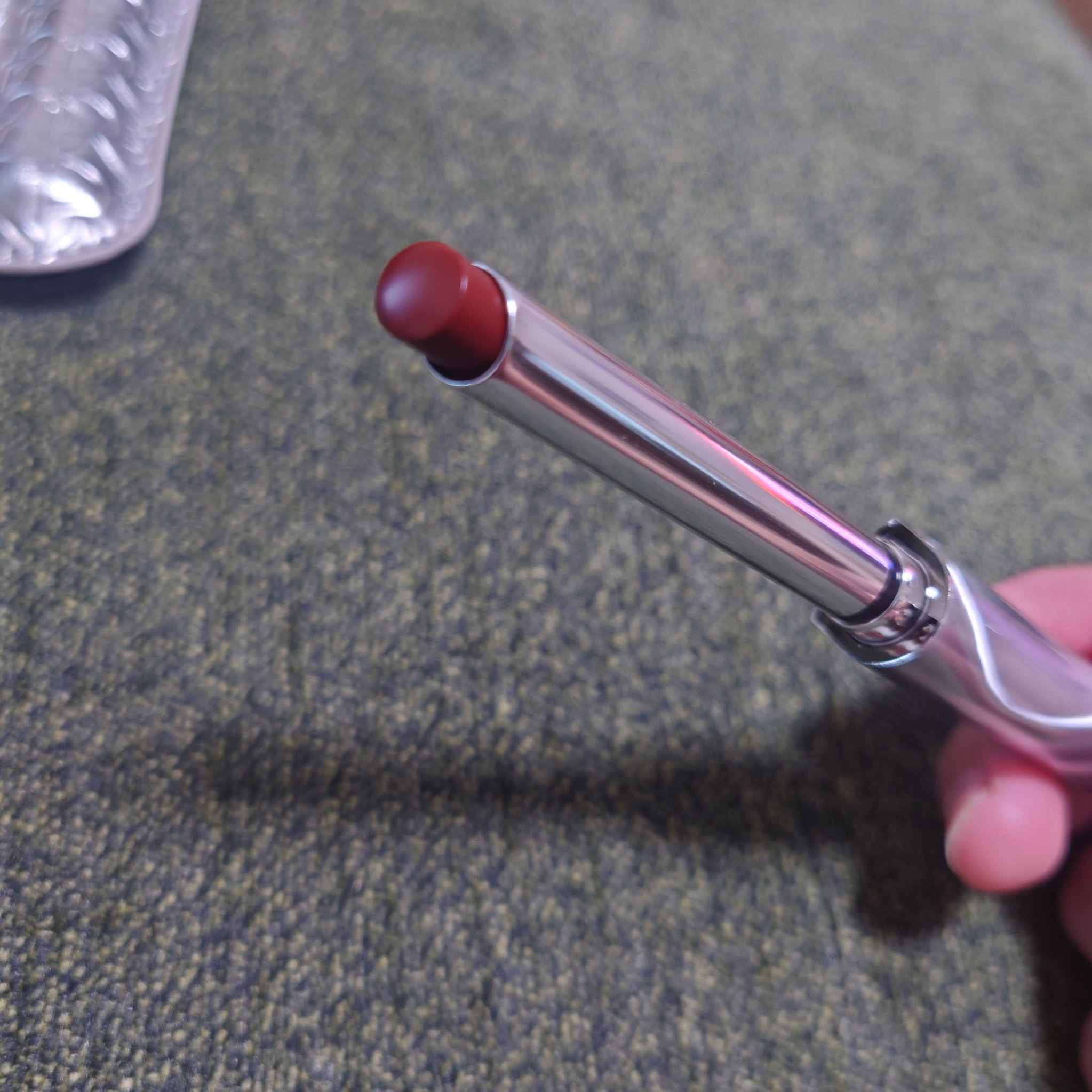 スポットライトシャイニーモイストスリムリップスティック/PERFECT DIARY/口紅を使ったクチコミ（2枚目）