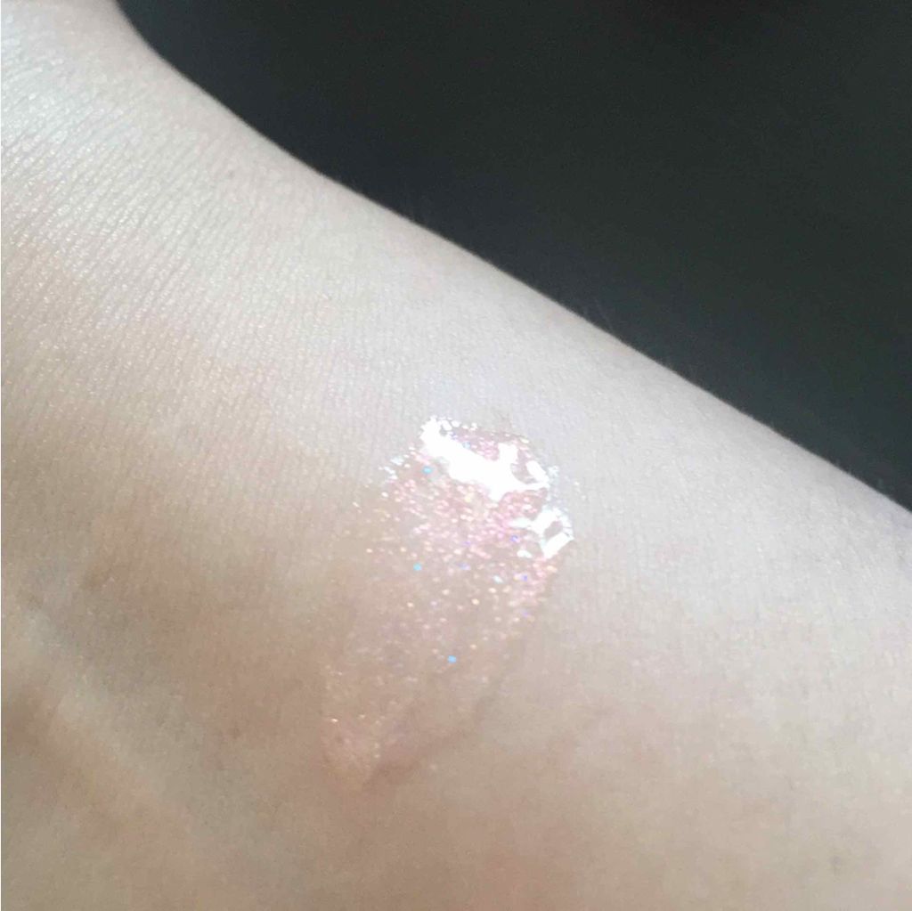 LIP38℃ +UnFrame<ホログラフィック>/UZU BY FLOWFUSHI/リップグロスを使ったクチコミ(2枚目)