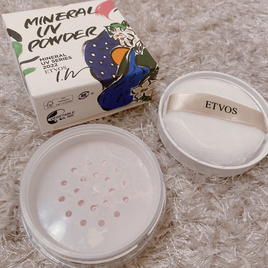 ミネラルUVパウダー ペールラベンダー(LEE IZUMIDA限定デザイン)/エトヴォス/ルースパウダーを使ったクチコミ（2枚目）