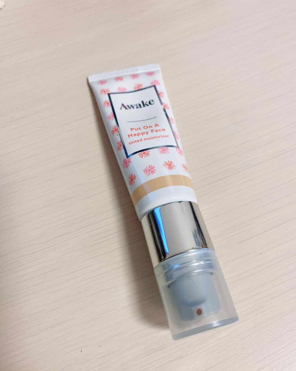 プットオンアハッピーフェイス ティンティド モイスチュアライザー/Awake/CCクリームを使ったクチコミ（1枚目）