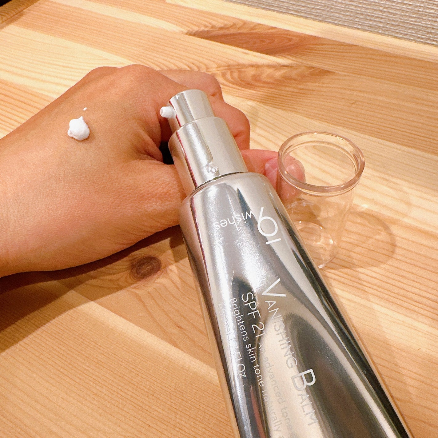 バニシングバーム プレミアム トーンアップ SPF21/9Wishes/化粧下地を使ったクチコミ(3枚目)