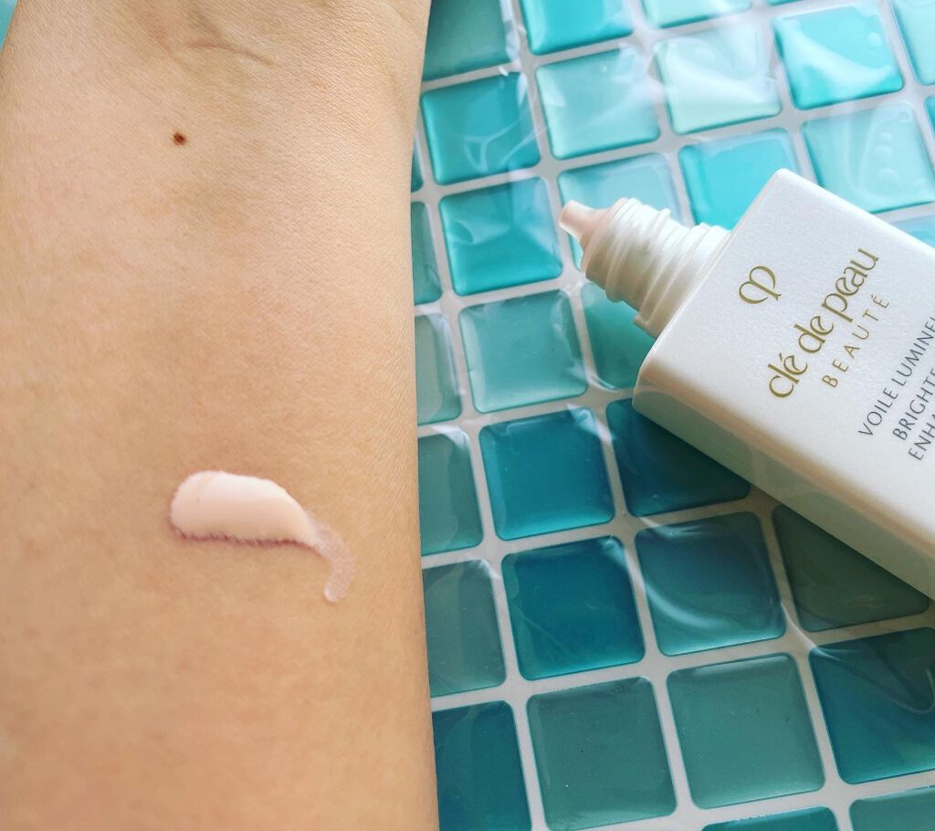 クレ・ド・ポー ボーテ ヴォワールルミヌ/クレ・ド・ポー ボーテ/化粧下地を使ったクチコミ（2枚目）