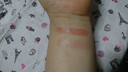 ラスティンググロスリップ/CEZANNE/口紅を使ったクチコミ(2枚目)